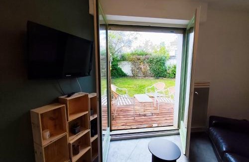 Quartier Bourg-l'Evesque - la Touche - Moulin du Comte Apartment | Suite Duplex Cosy Lorient 2 personnes - Parking et Terrasse