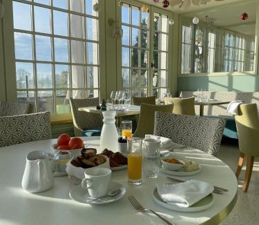 Orleans Bed & Breakfast | Suites du Cabinet Vert