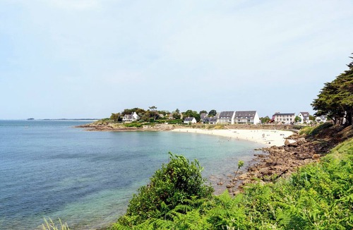 Arzon Boat Rental | Sun-Kissed Sailing Adventure in Golfo de Morbihan, Brittany