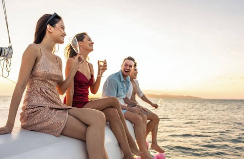 Arzon Boat Rental | Sun-Kissed Sailing Adventure in Golfo de Morbihan, Brittany