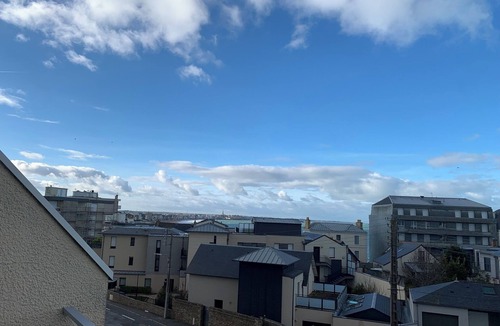 Saint-Ideuc Apartment | Superb apartment 150 m from the beach