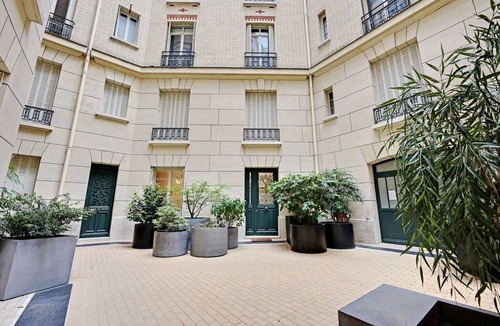 Porte-Dauphine Apartment | Superb apartment with terrace 2BR/4P Trocadero