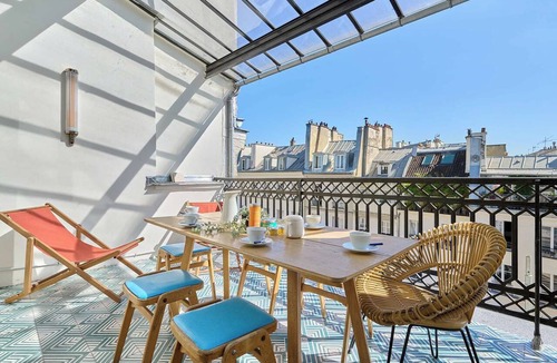 Arts-et-Metiers Apartment | Superb Flat With Terrace in the Centre of Paris