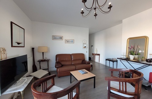 Vannes Apartment | Superb T4 80m2 - Terrace 40m2 - 4/6pers - fully equipped and linen included