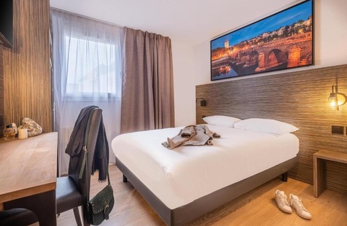 Les Ponts-de-Ce Hotel | Sure Hotel by Best Western Angers Sud