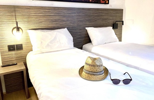 Les Ponts-de-Ce Hotel | Sure Hotel by Best Western Angers Sud