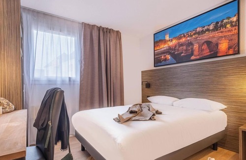 Les Ponts-de-Ce Hotel | Sure Hotel by Best Western Angers Sud