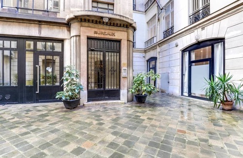 Faubourg-du-Roule Apartment | Sweett | Ponthieu III