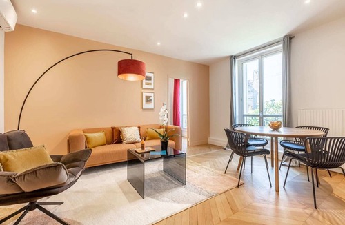 Faubourg-du-Roule Apartment | Sweett | Wagram Deluxe V