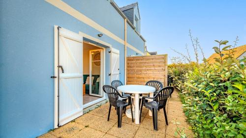 Saint-Nic House | T de Pentrez N01 2P4