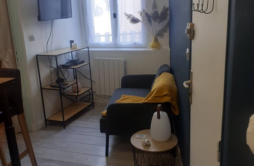 Chartres Apartment | T2 Proche Gare Avec Wifi