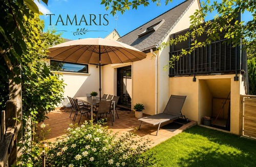 Saint-Coulomb House | TAMARIS, SEASIDE AND WILD COAST