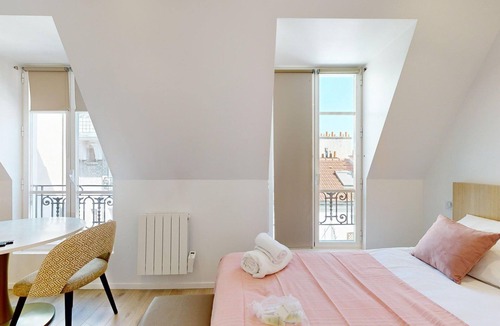 Quartier de la Salpetriere Apartment | TBS 36 - Studio with timeless charm