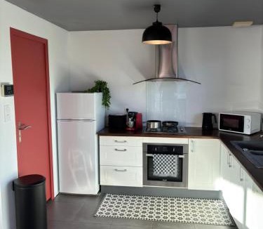 Saint-Jacques - Nazareth House | Terracotta - Maison avec jacuzzi - Jardin - 8 pers