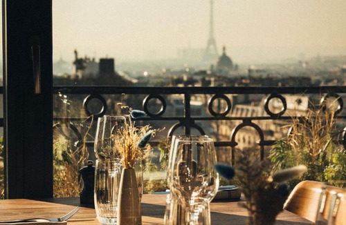 Montmartre Hotel | Terrass" Hotel