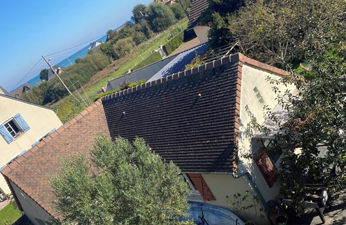 Bernieres-sur-Mer House | The 50m² Cap Romain gîte, renovated in 2024, is just 100m from the sea.