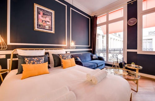 Faubourg-du-Roule Apartment | The Blue Elysées Suite