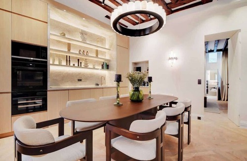6th Arrondissement Apartment | The Lander - Serviced 3-BR/3BA - Saint-Germain