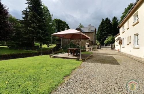 La Bazouge-du-Desert House | The Monthorin Valley