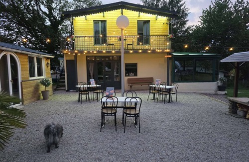 Saint-Ouen-des-Besaces House | The Safari Lodge Tent We offer you unusual accommodation