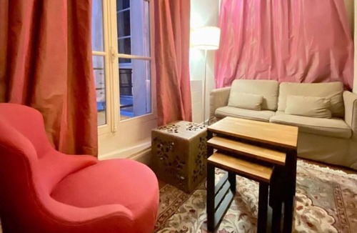 Les Halles Apartment | The Triplex - Cosy & Charming by Mon Petit Faré