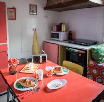 Saint-Calais Apartment | The Vintage Bed and Broc'