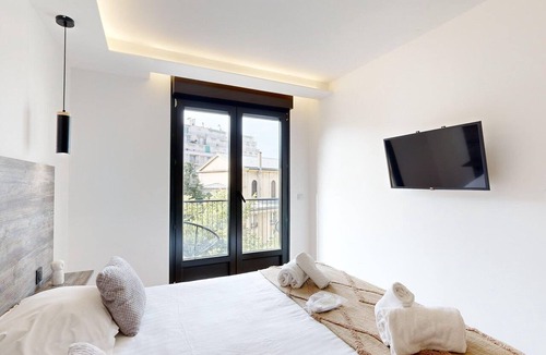 15th Arrondissement Apartment | TheBlueStay 56 - Charming & spacious Apt Paris 15