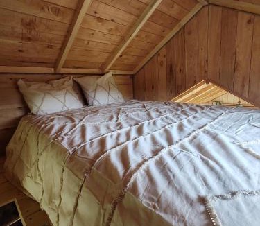 Huelgoat Ski Chalet | Tiny house a la ferme