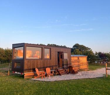 Annouville-Vilmesnil Ski Chalet | Tiny House La Cavalerie, au milieu des chevaux !
