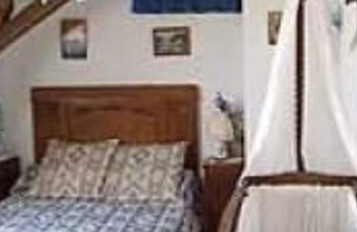 Tresson House | Tresson Inn, 3 bedrooms, sleeps 13