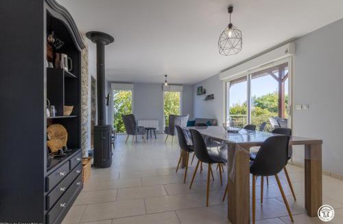 Thianges House | Tri-O-Bois