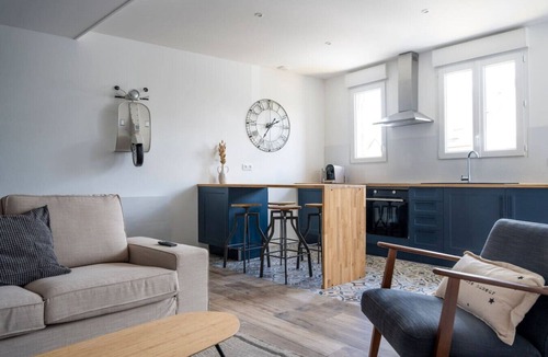Le Beau Site Apartment | Triplex for 4 people, 10-minute walk from downtown