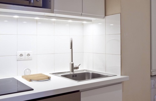 Quartier de la Place-Vendome Apartment | Two Bedrooms Flat Close Place Vendome