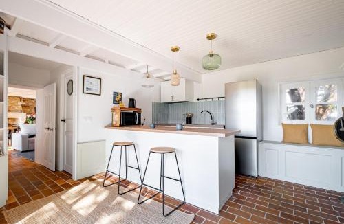 Saint-Armel House | Ty Bihan - Le charme Breton vue dune île