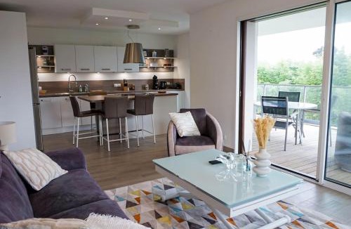 Vannes Apartment | Ty koun-terrasse-2 parkings-6 personnes