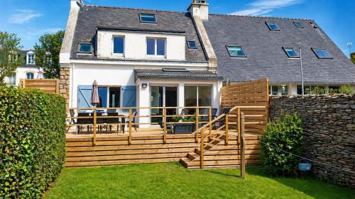 Quiberon House | Ty Lisa - Maison de village avec véranda lumineuse sur grand jardin
