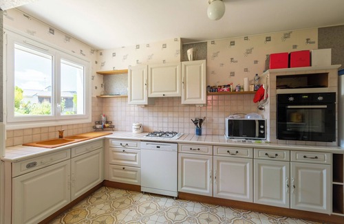 Plerin House | Ty Pierre, large house, 15 people, 15 beds, in magnificent grounds, near the village