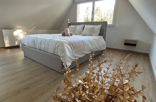Le Vieux-Marche Bed & Breakfast | Ty Saint Yves house garden jacuzzi