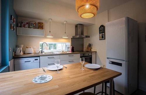 Trebeurden Ski Chalet | Ty Swannee · Ty Swannee maison familiale, 5 min pl
