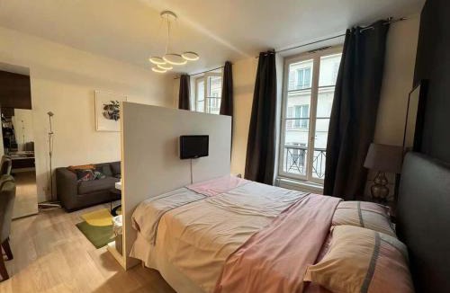La Celle-sous-Gouzon Apartment | Universal Center Paris