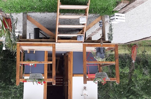 Conde-sur-Vire Cabin | Unusual s2jour caravan rental