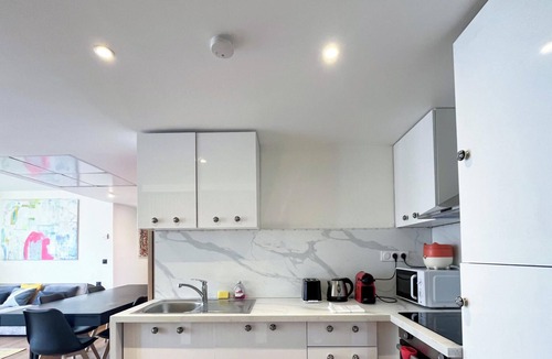 Faubourg-du-Roule Apartment | Urban Flat 128 - Beautiful 4 BDR Flat Champs-Elysees