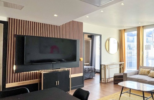 Faubourg-du-Roule Apartment | Urban Flat 128 - Beautiful 4 BDR Flat Champs-Elysees