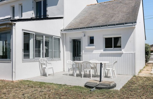 Batz-sur-Mer House | Vacation at Chez Lulu – Welcoming Family Home near Beaches and Village