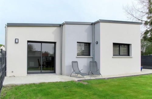 Blainville-sur-Mer House | Vacation home (BVL402) in Blainville-sur-Mer - 4 persons, 2 bedrooms
