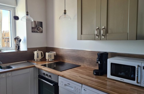 Vaas House | Vacation rental for 2–4 people in the countryside between Le Mans and Tours, with a Jacuzzi
