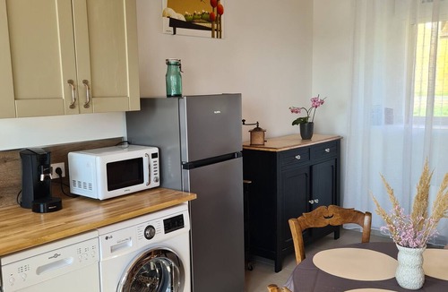 Vaas House | Vacation rental for 2–4 people in the countryside between Le Mans and Tours, with a Jacuzzi