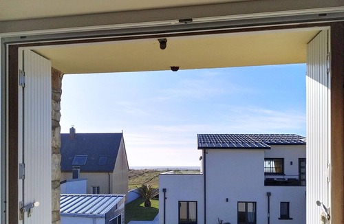 Bretteville-sur-Ay House | Valéria by Interhome