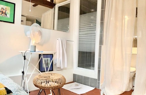 Enfants-Rouges Apartment | Very nice, quite and charming studette
