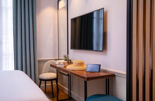 Notre-Dame-des-Champs Hotel | Victoria Palace Hotel